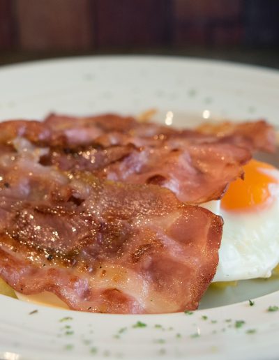 huevos-rotos-con-bacon